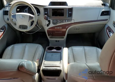 2013 Toyota Sienna Xle из США, поврежденный, VIN 5TDYK3DC3DS300363